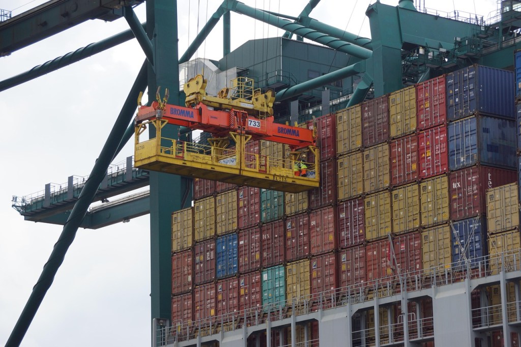 Efektyvios logistikos sprendimai mažesniems siuntų kiekiams